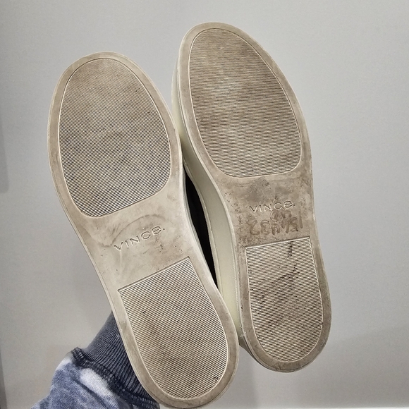 Vince Warren Suede Slip-On Sneakers Womens 6.5 - Picture 8 of 9